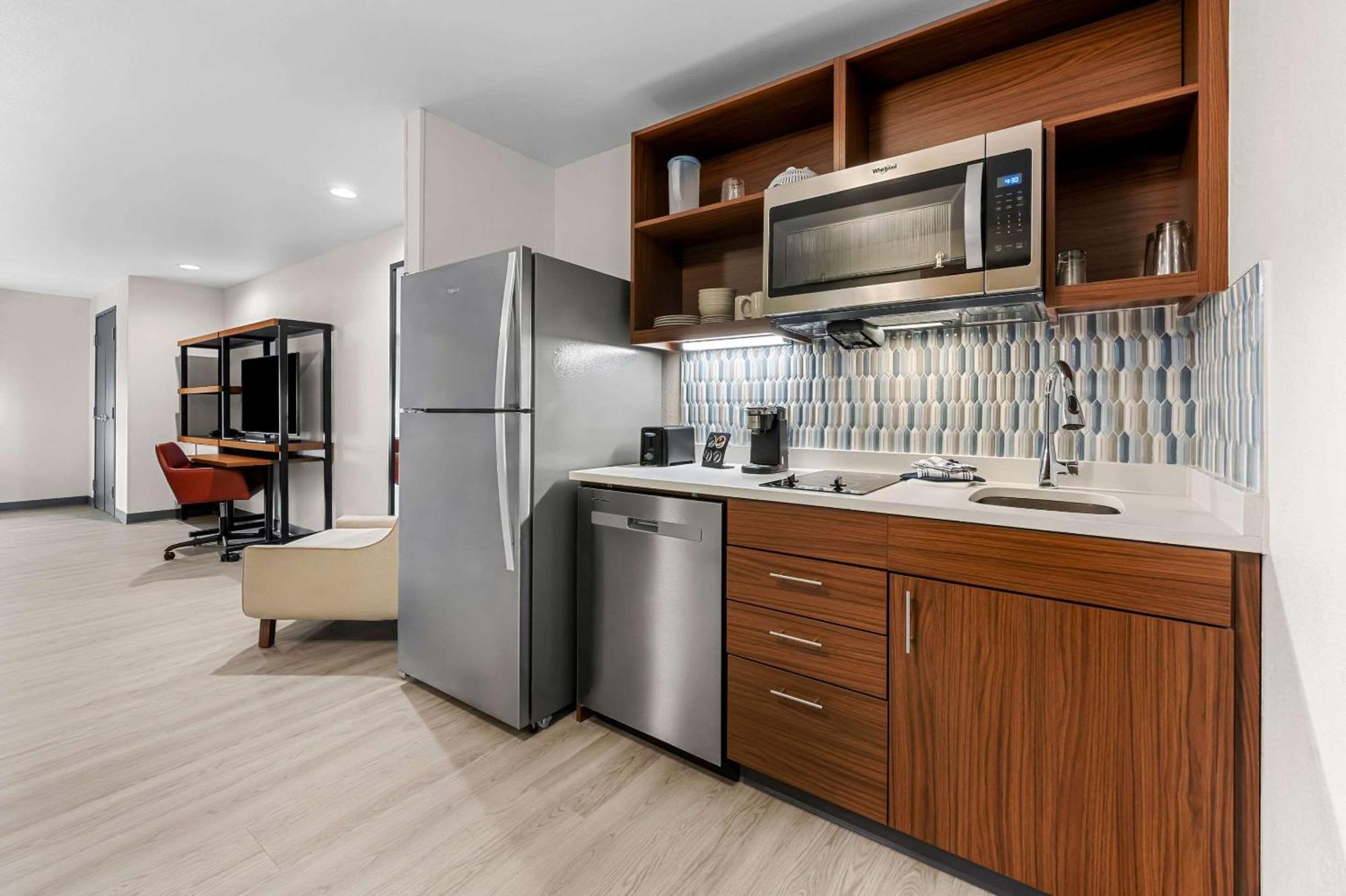 Everhome Suites Fayetteville Near Fort Bragg Exteriör bild